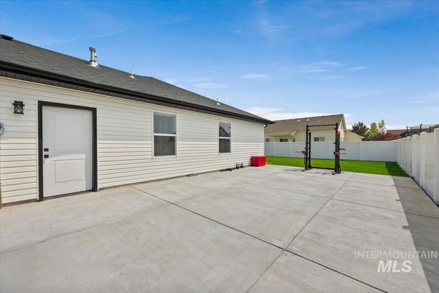1043 Vista Ave, Kimberly, ID 83341