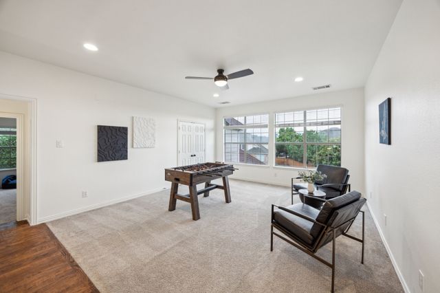 2242 Magic Mantle Drive, Lewisville, TX 75056