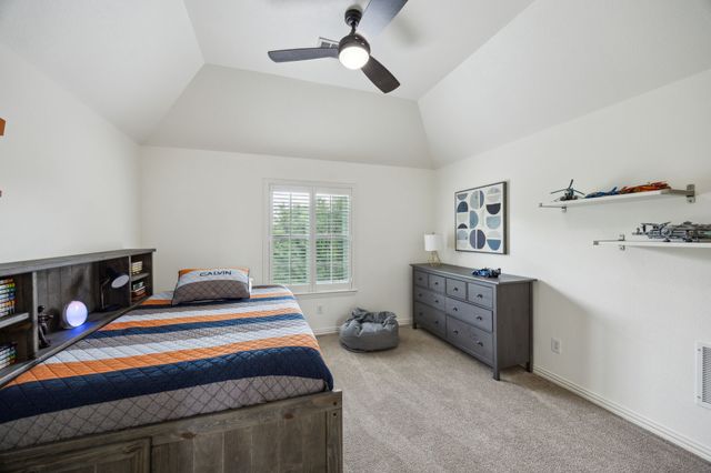 2242 Magic Mantle Drive, Lewisville, TX 75056