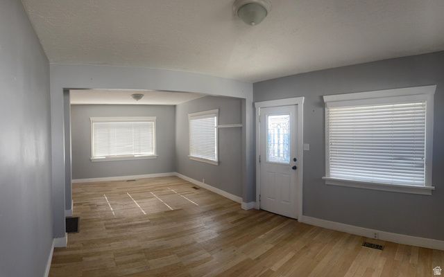 7961 S PIONEER ST, Midvale, UT 84047