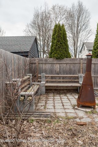 517 State Street, Hudson, NY 12534