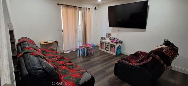 11150 Glenoaks Boulevard 223, Pacoima, CA 91331