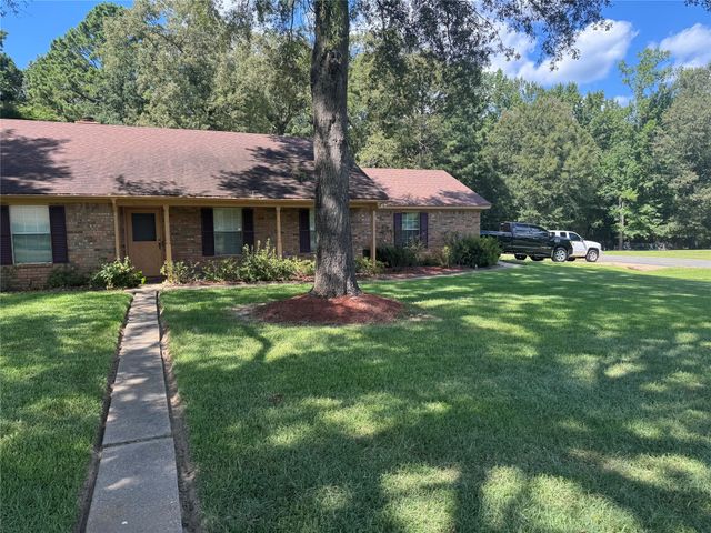6918 FAWN PATH Drive, Shreveport, LA 71119