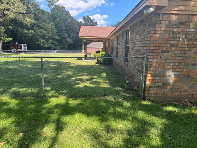 6918 FAWN PATH Drive, Shreveport, LA 71119