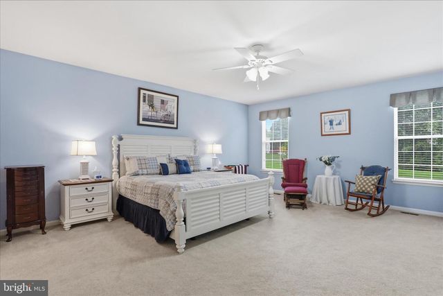 214 DARTMOOR DR, Stephens City, VA 22655