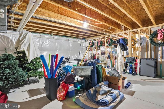 214 DARTMOOR DR, Stephens City, VA 22655