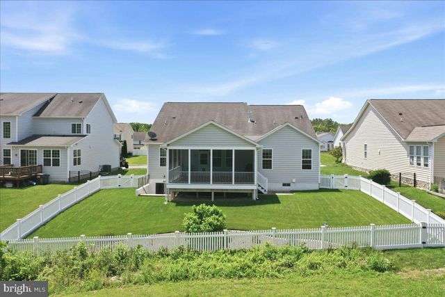 214 DARTMOOR DR, Stephens City, VA 22655