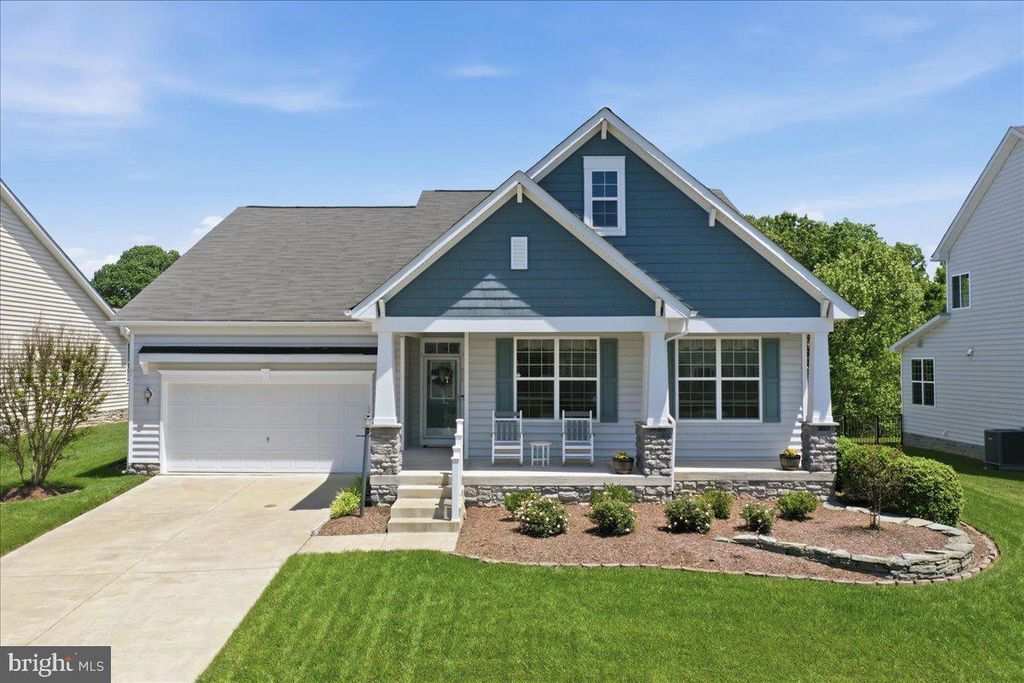 214 DARTMOOR DR, Stephens City, VA 22655