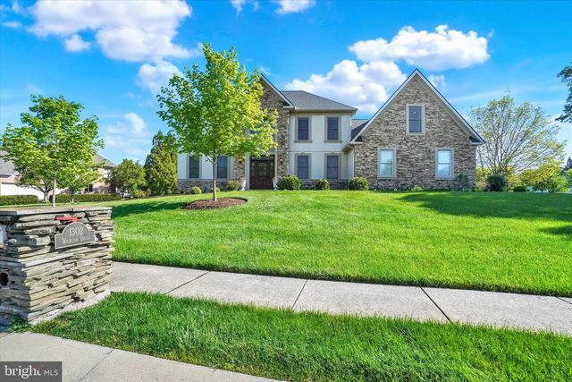 1302 WICKLOW DR, York, PA 17404