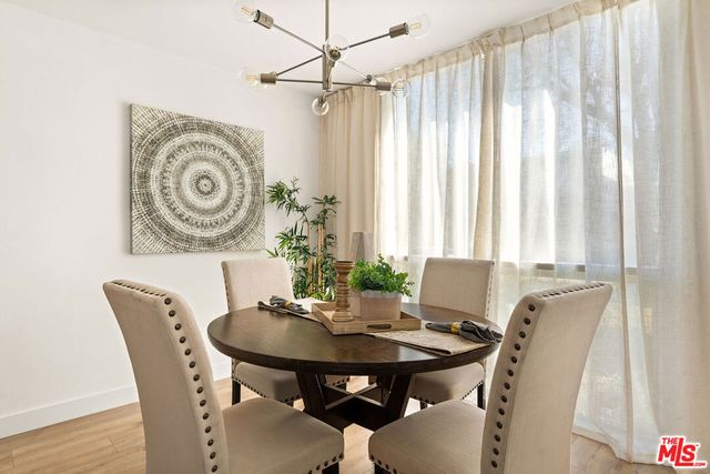 6601 Springpark Avenue 9, Los Angeles, CA 90056