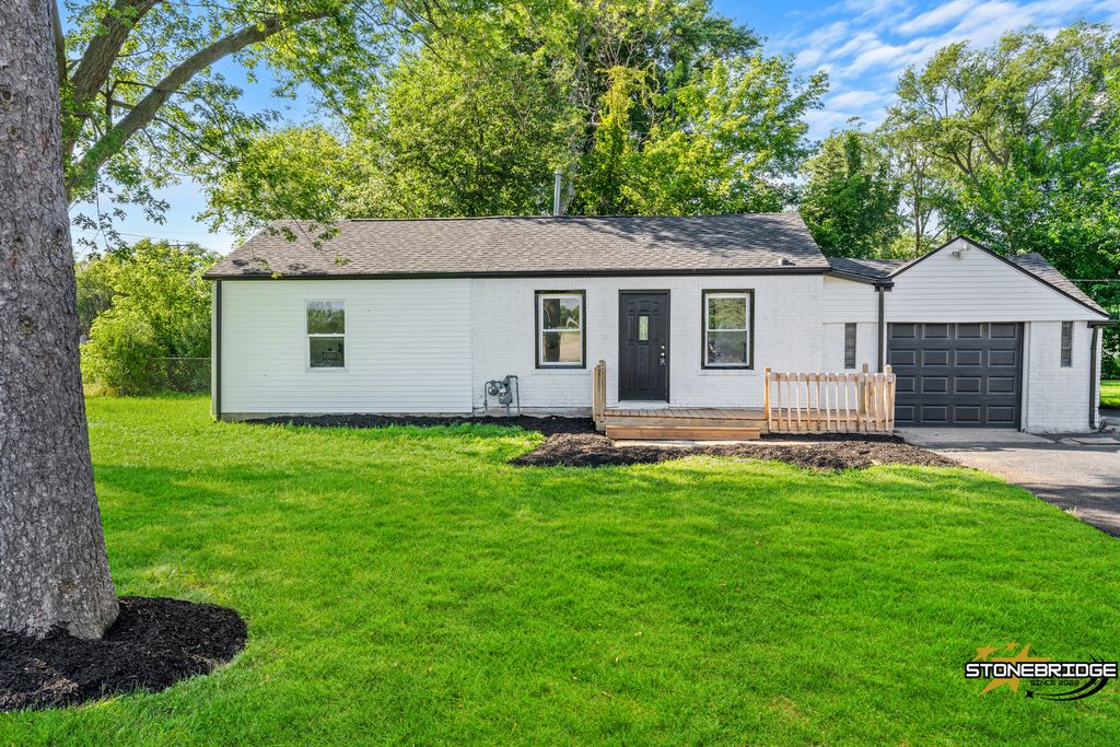 37648 N Lake Vista Terrace, Spring Grove, IL 60081