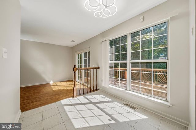 9514 FOX RUN DR, Clinton, MD 20735