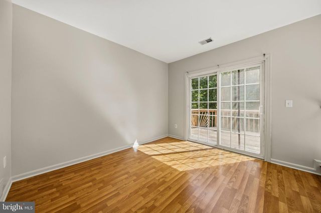 9514 FOX RUN DR, Clinton, MD 20735