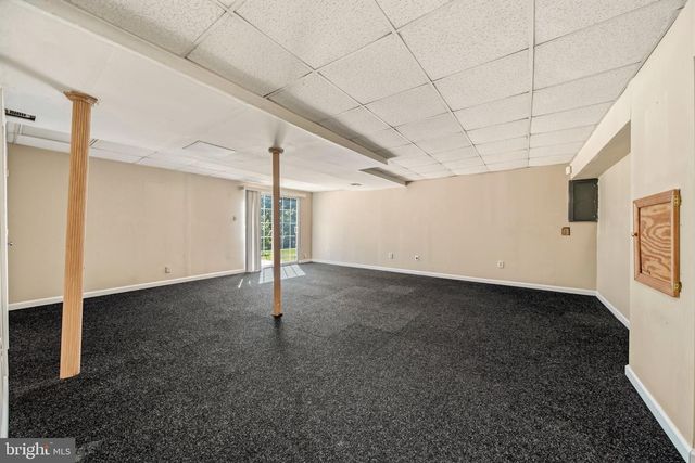 9514 FOX RUN DR, Clinton, MD 20735