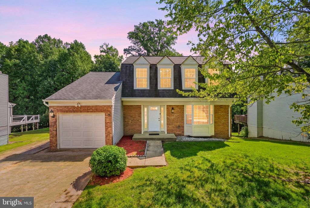 9514 FOX RUN DR, Clinton, MD 20735