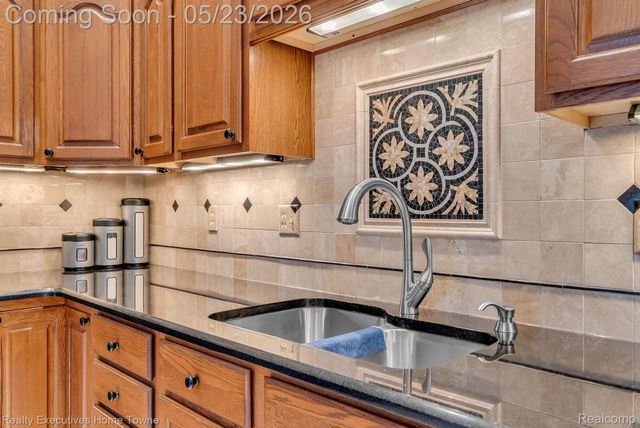 3307 Fanone Drive, Port Huron Charter Township, MI 48060