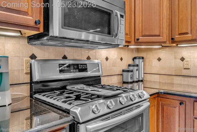 3307 Fanone Drive, Port Huron Charter Township, MI 48060