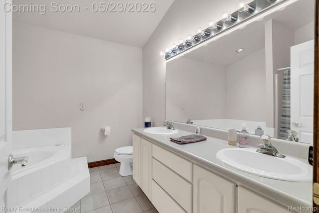 3307 Fanone Drive, Port Huron Charter Township, MI 48060