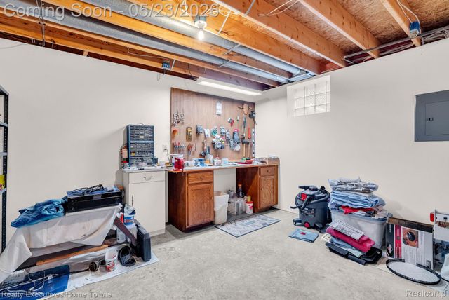3307 Fanone Drive, Port Huron Charter Township, MI 48060