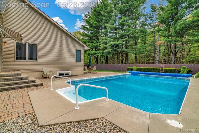 3307 Fanone Drive, Port Huron Charter Township, MI 48060