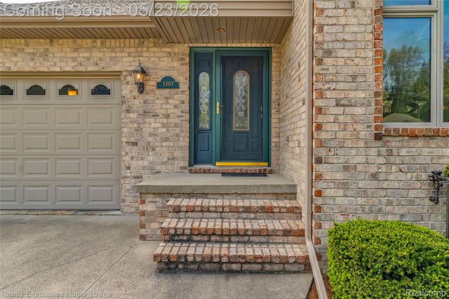 3307 Fanone Drive, Port Huron Charter Township, MI 48060