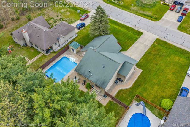 3307 Fanone Drive, Port Huron Charter Township, MI 48060