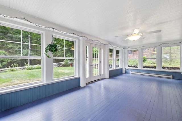 24 Hildreth Street, Westford, MA 01886