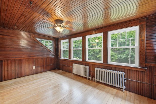 24 Hildreth Street, Westford, MA 01886