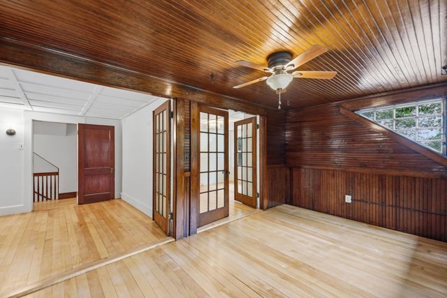24 Hildreth Street, Westford, MA 01886