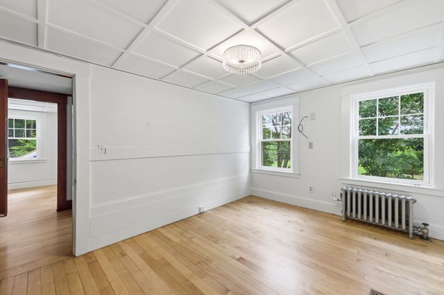 24 Hildreth Street, Westford, MA 01886