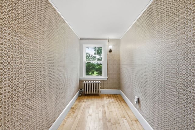 24 Hildreth Street, Westford, MA 01886