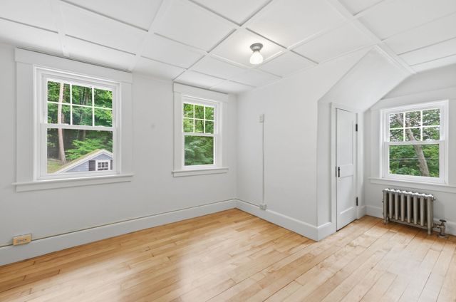 24 Hildreth Street, Westford, MA 01886