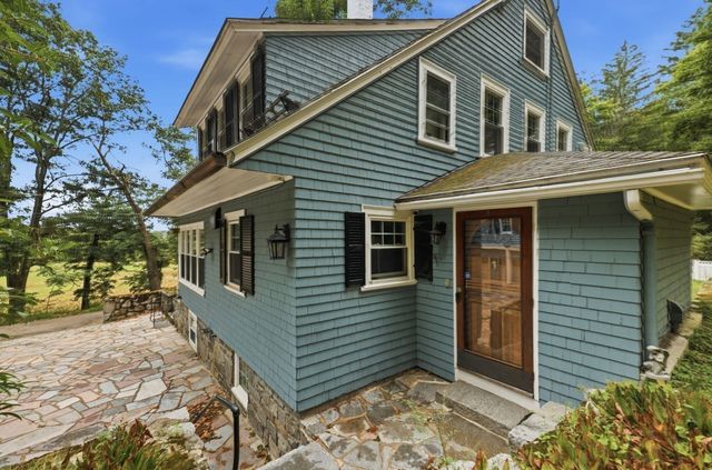 24 Hildreth Street, Westford, MA 01886