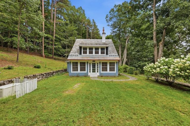 24 Hildreth Street, Westford, MA 01886
