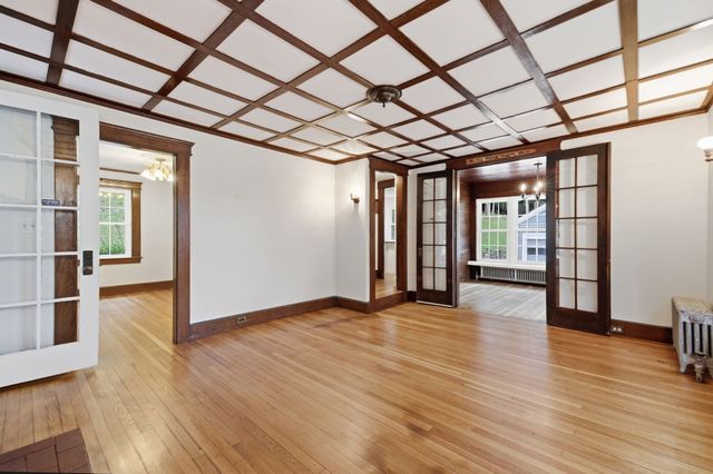 24 Hildreth Street, Westford, MA 01886