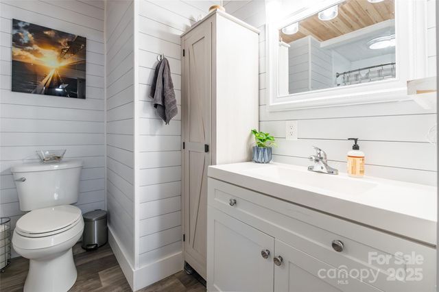 11060 Teresia Lane, Midland, NC 28107