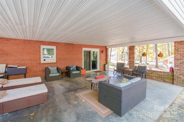 11060 Teresia Lane, Midland, NC 28107