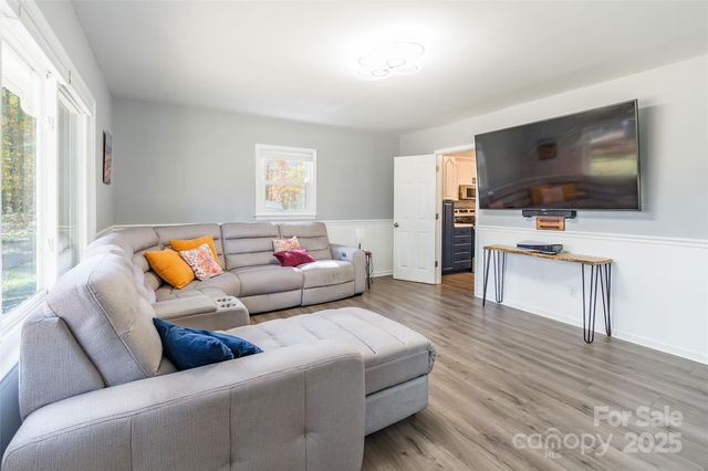 11060 Teresia Lane, Midland, NC 28107