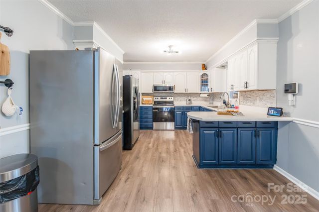 11060 Teresia Lane, Midland, NC 28107