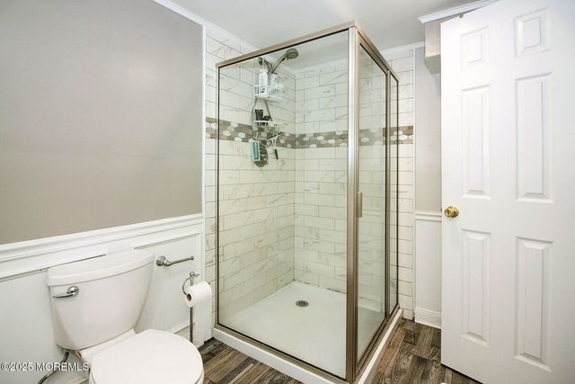 43 Darien Road, Howell, NJ 07731