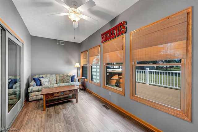 1017 Glendalough Avenue, Grafton, OH 44044