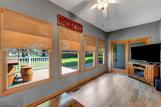 1017 Glendalough Avenue, Grafton, OH 44044