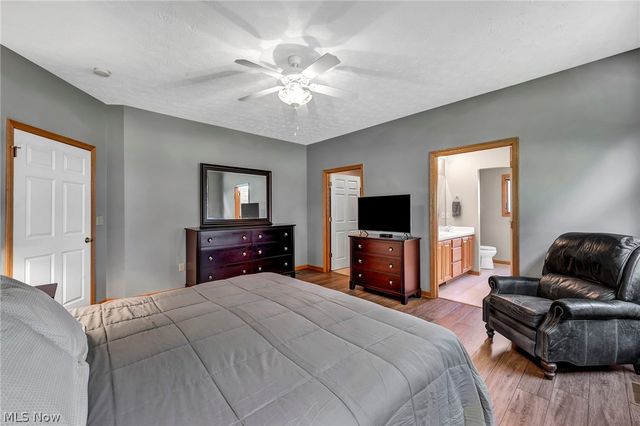 1017 Glendalough Avenue, Grafton, OH 44044