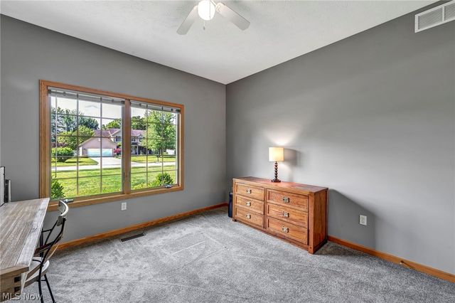 1017 Glendalough Avenue, Grafton, OH 44044