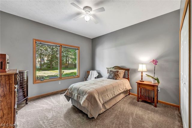 1017 Glendalough Avenue, Grafton, OH 44044