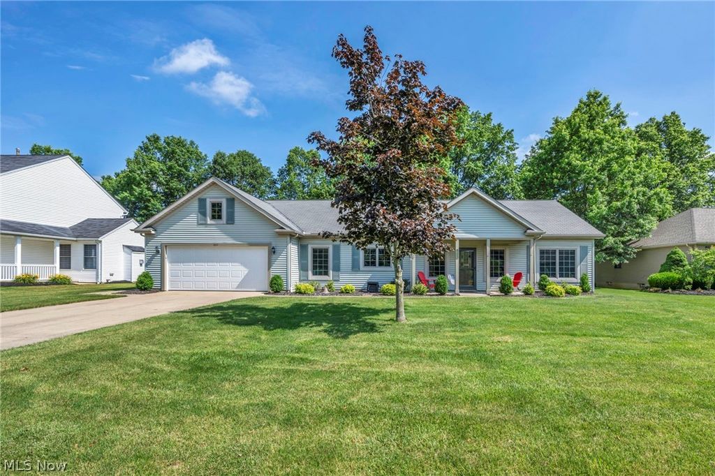 1017 Glendalough Avenue, Grafton, OH 44044