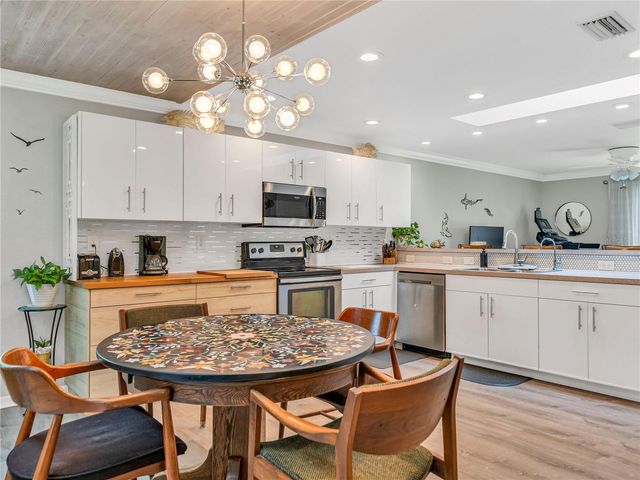 15509 ALSACE CIRCLE, Port Charlotte, FL 33981