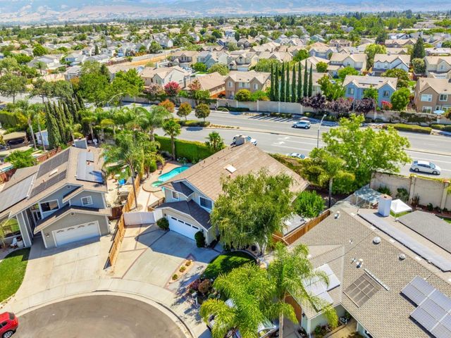 1206 Sycamore Court, Gilroy, CA 95020