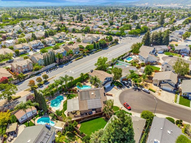 1206 Sycamore Court, Gilroy, CA 95020