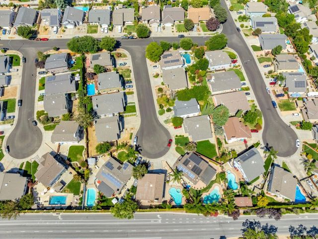 1206 Sycamore Court, Gilroy, CA 95020